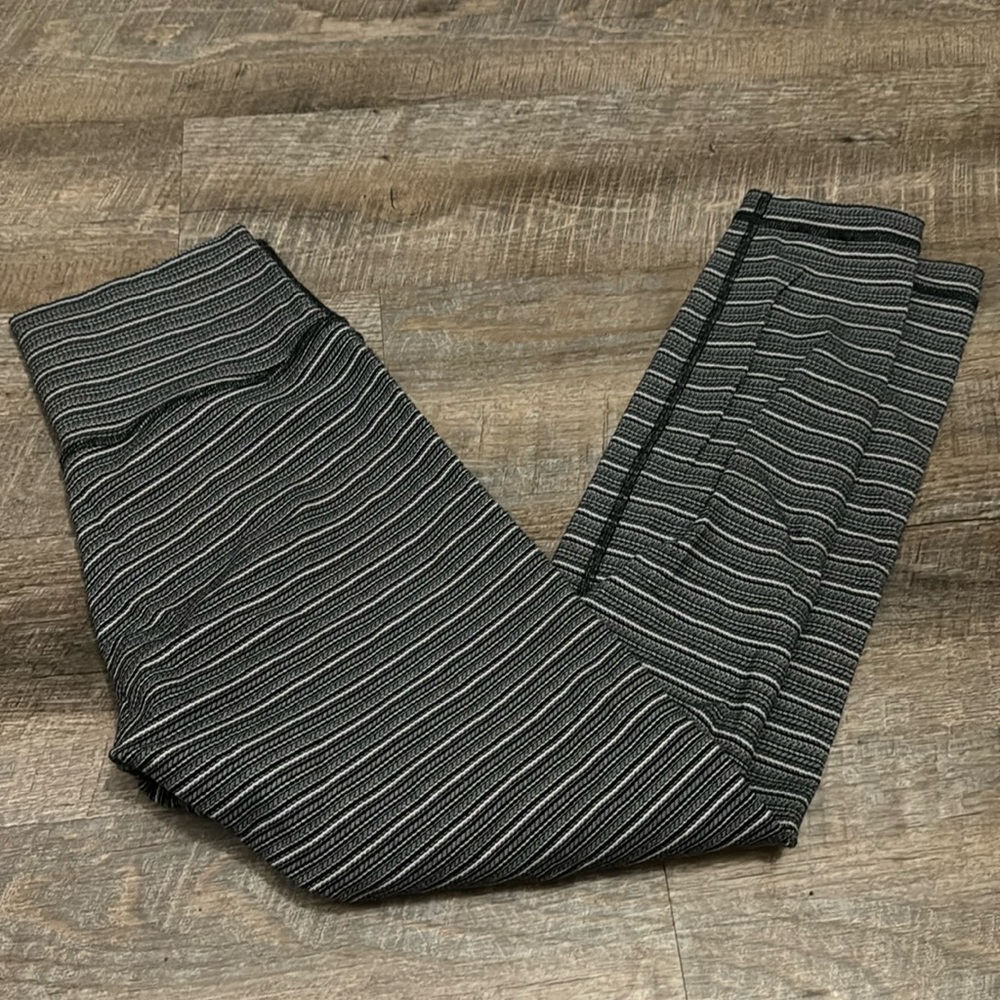 🖤🩶Lululemon Leggings M🩶🖤